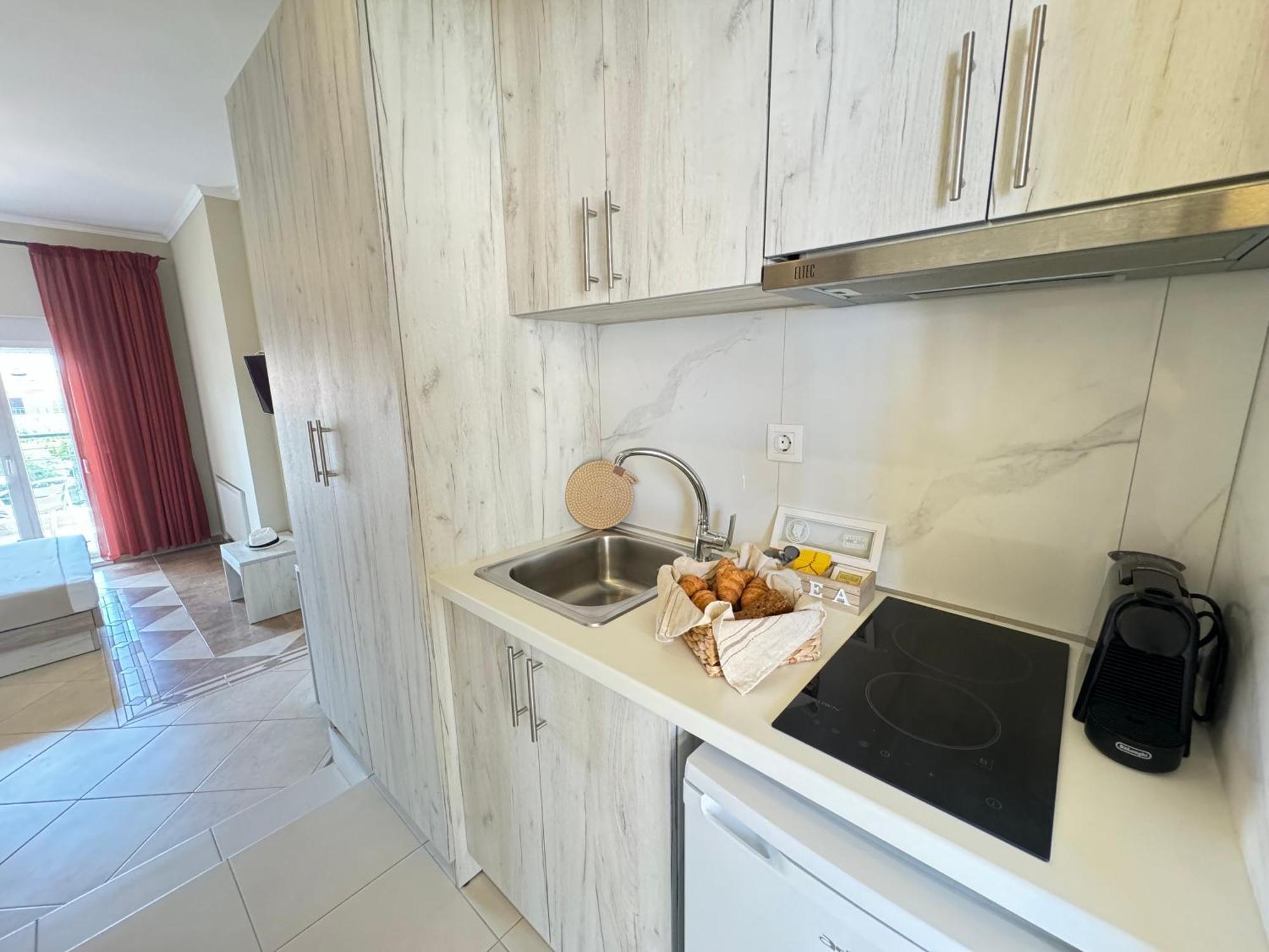 Iasmos - Yiasemi Apartment Пефкохори Екстериор снимка
